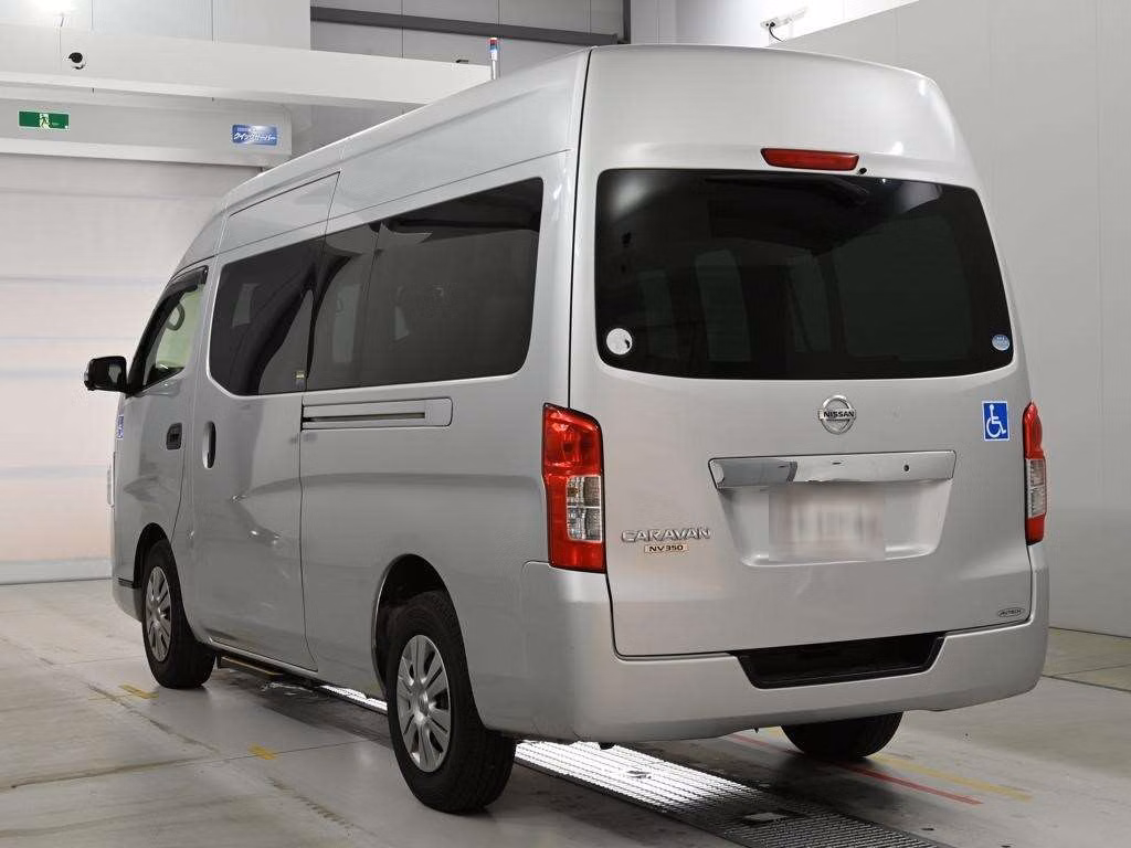 NISSAN NV350 CARAVAN