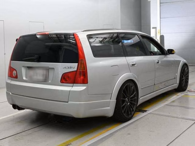 Nissan Stagea