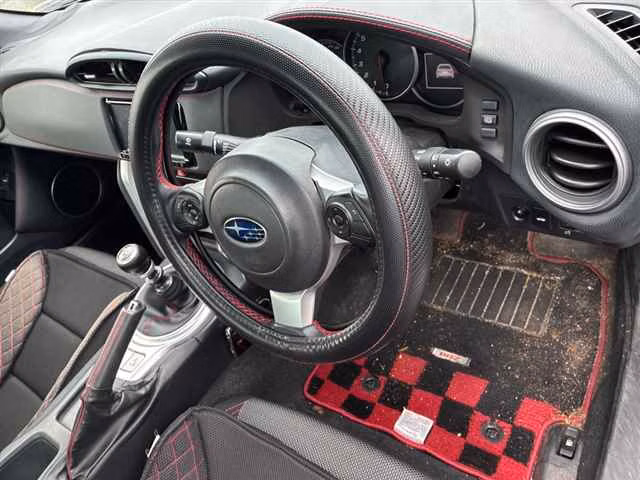 SUBARU BRZ