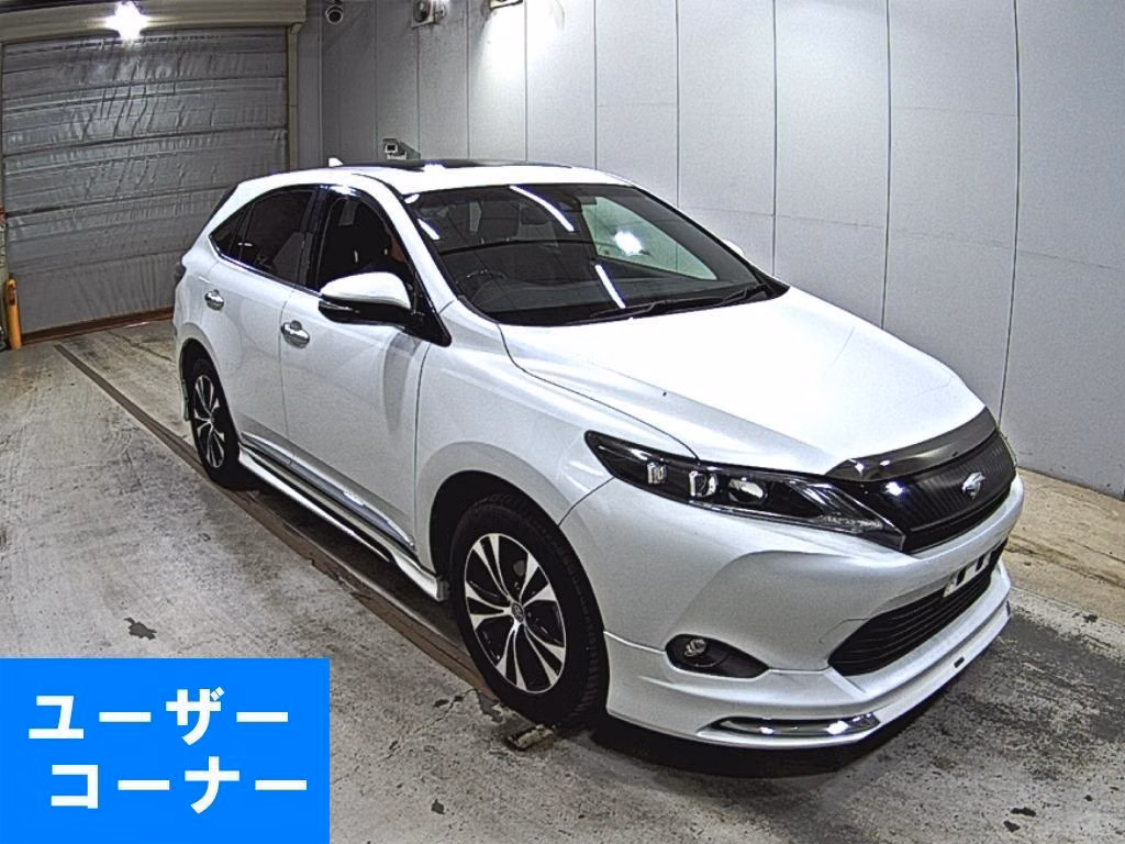 TOYOTA HARRIER