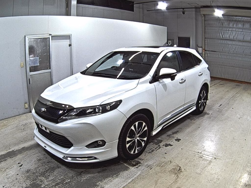 TOYOTA HARRIER