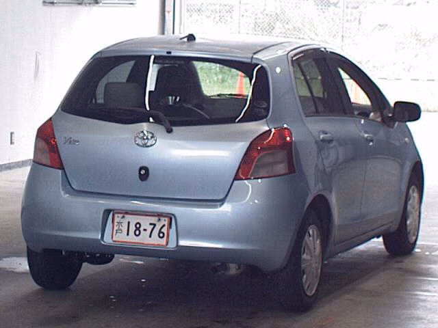 TOYOTA VITZ