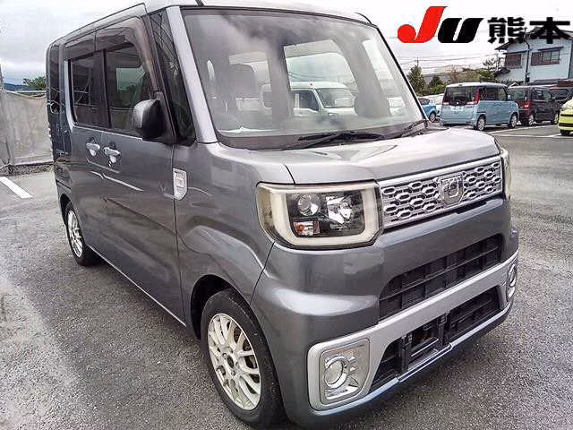 DAIHATSU WAKE