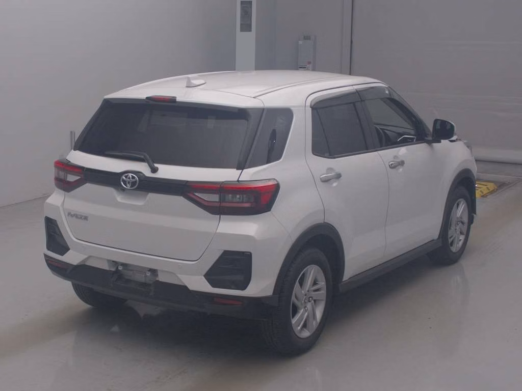 TOYOTA RAIZE