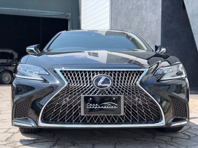 Lexus LS500h