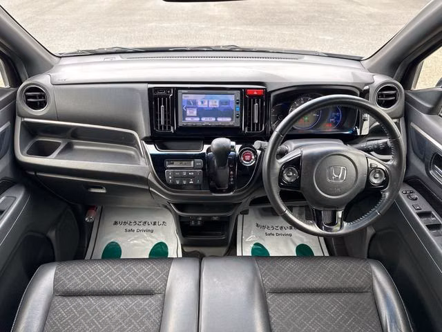 HONDA N-WGN