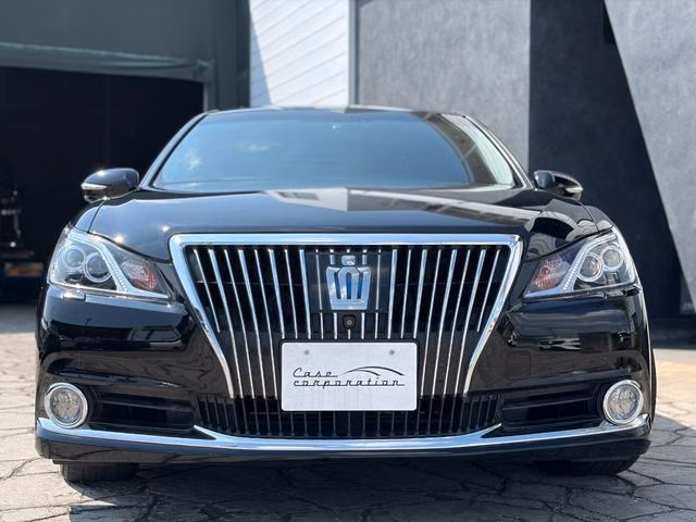 Toyota Crown Majesta