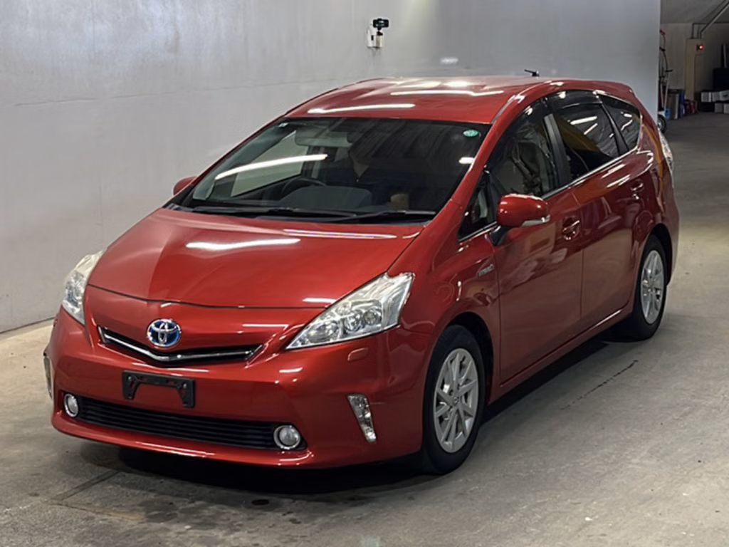 TOYOTA PRIUS ALPHA