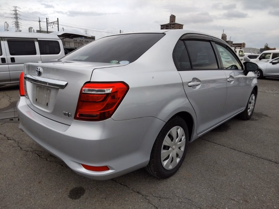 TOYOTA COROLLA AXIO