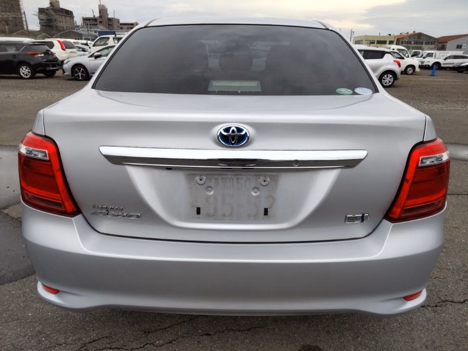 TOYOTA COROLLA AXIO