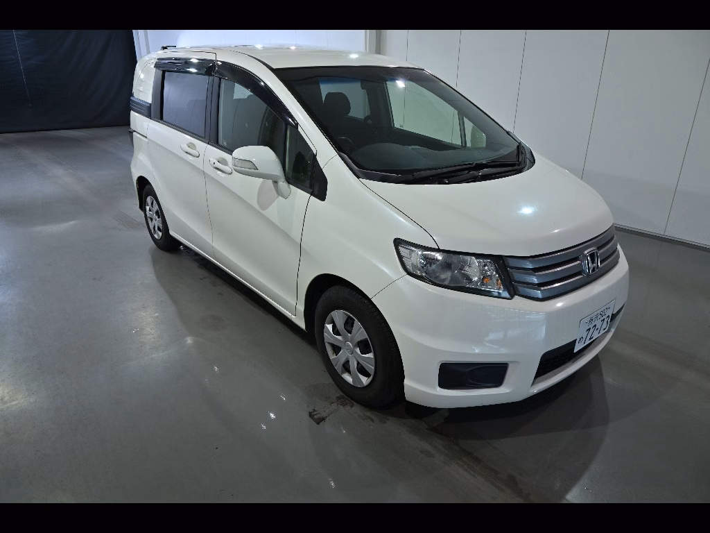 HONDA FREED SPIKE