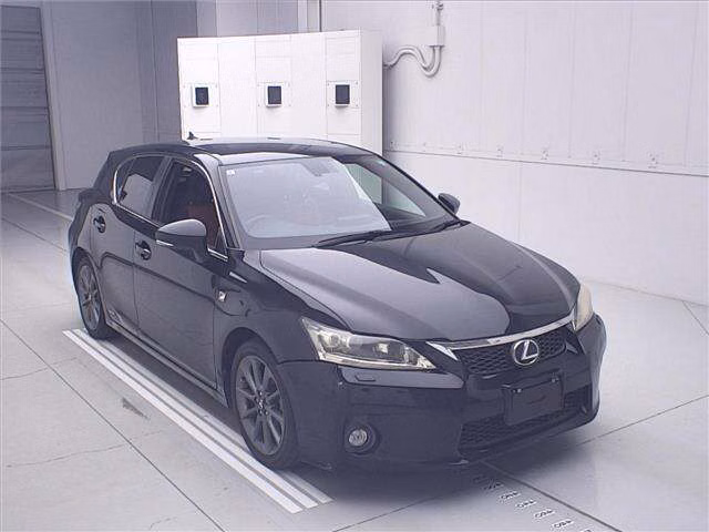 LEXUS CT200H
