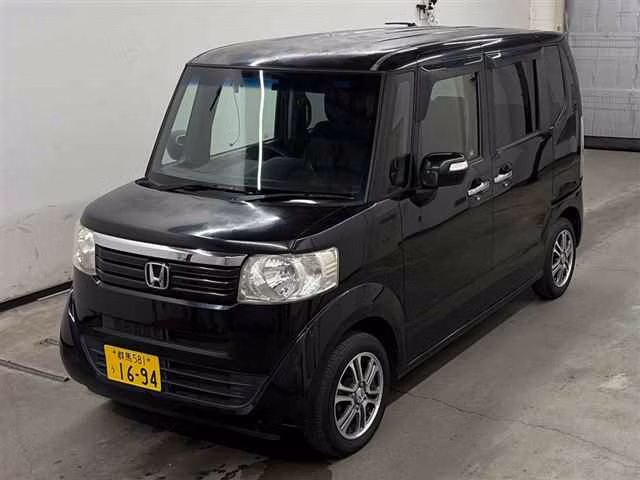 HONDA N-BOX