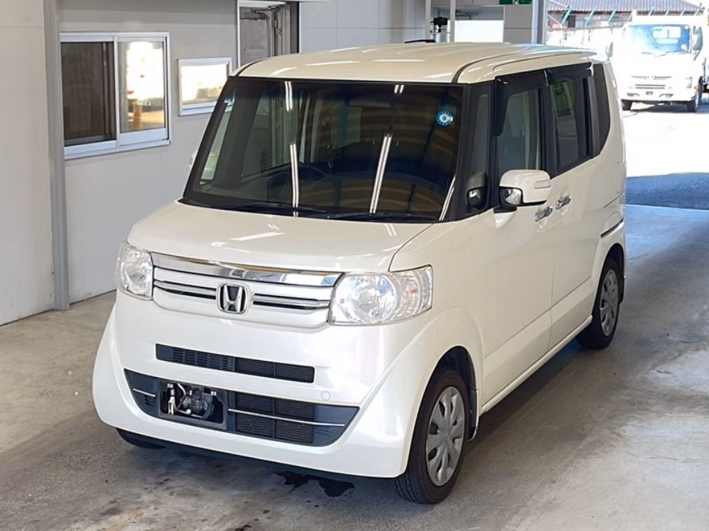 HONDA N-BOX