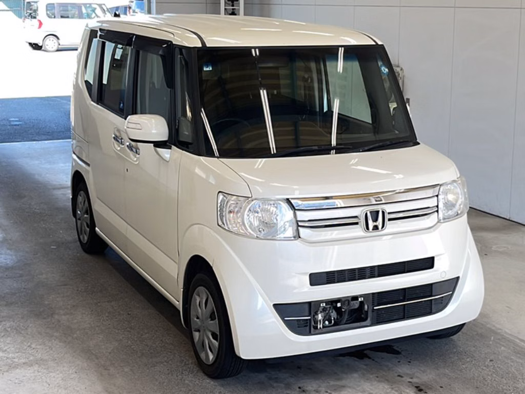 HONDA N-BOX