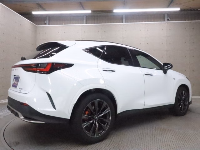 Lexus NX350
