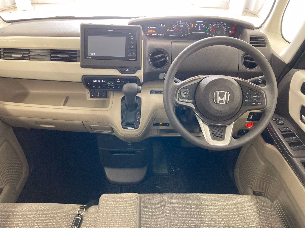 HONDA N-BOX