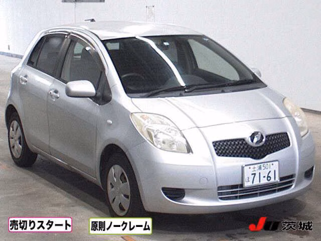 TOYOTA VITZ