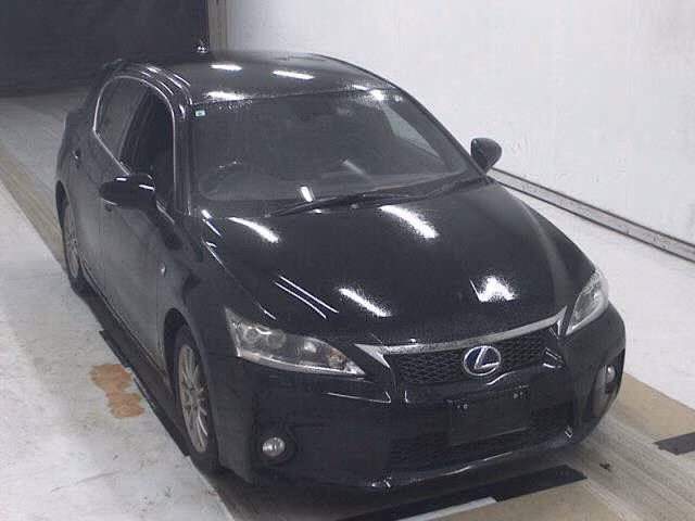 LEXUS CT200H