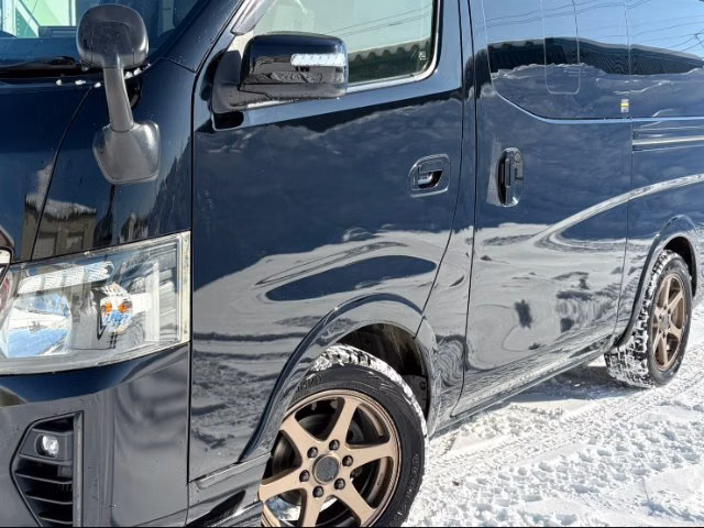 NISSAN NV350 CARAVAN