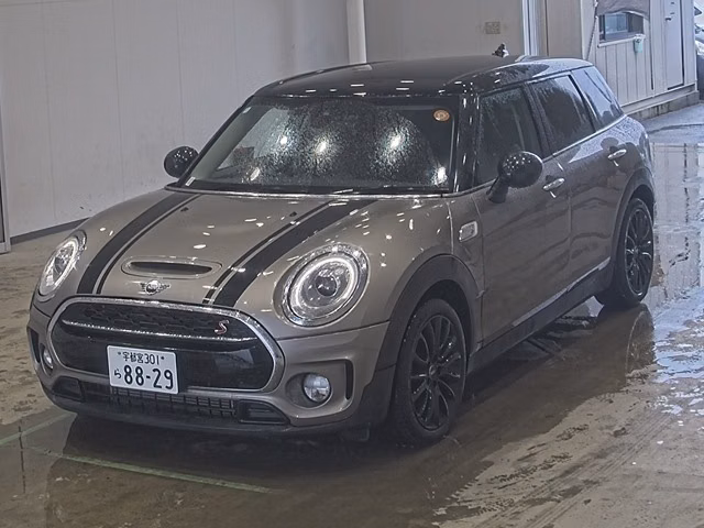MINI CLUBMAN