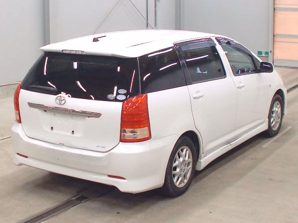 TOYOTA WISH