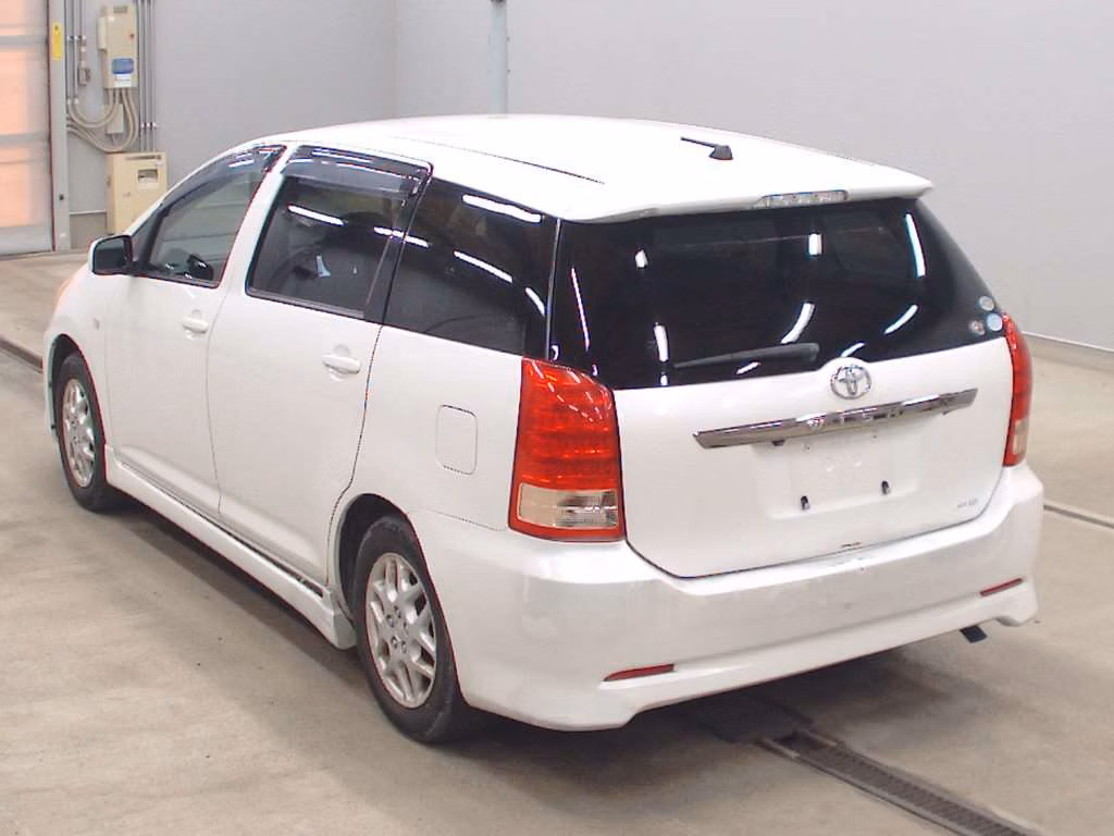 TOYOTA WISH