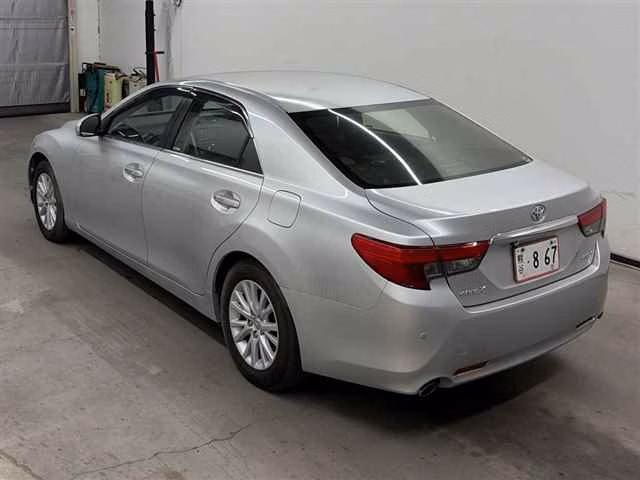 TOYOTA MARK X