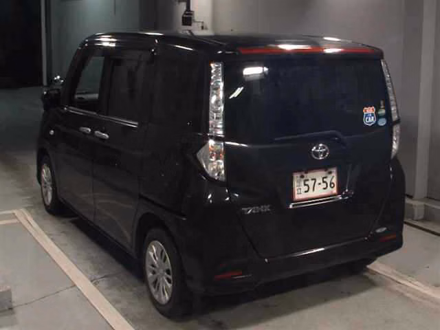 TOYOTA TANK