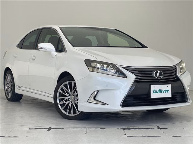 Lexus HS250h