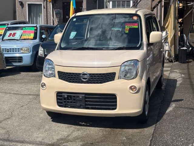 NISSAN MOCO
