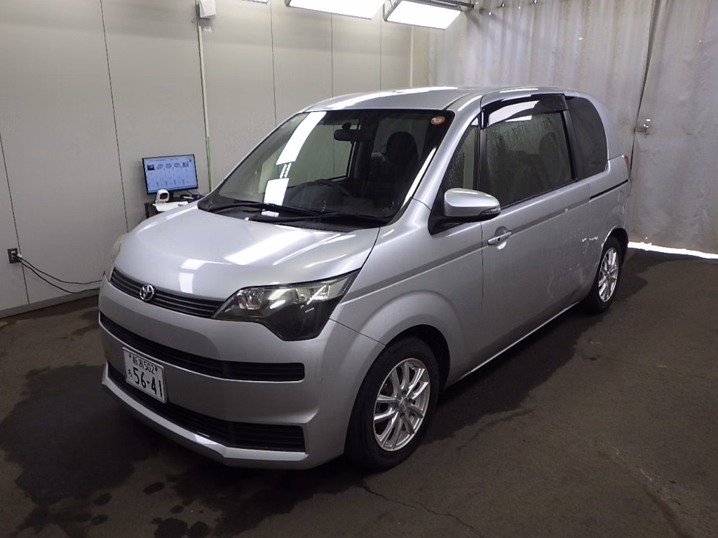 TOYOTA SPADE