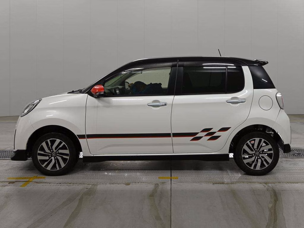 TOYOTA PASSO