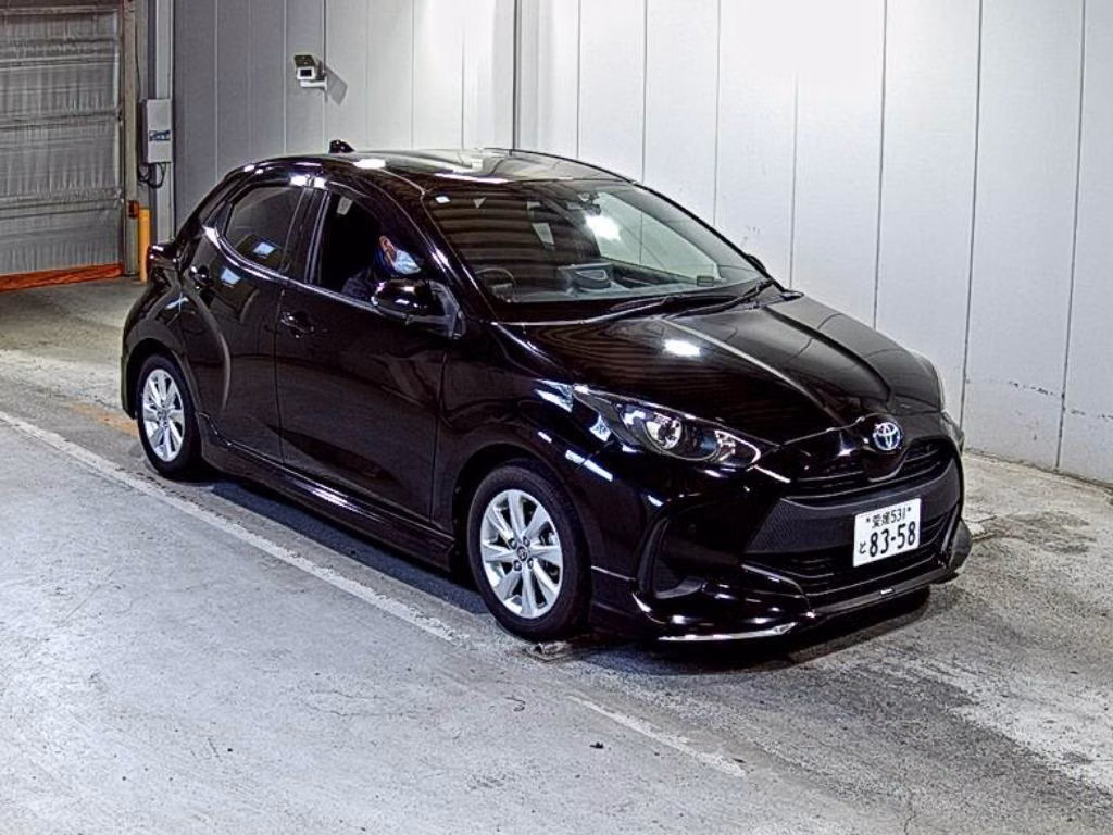TOYOTA YARIS