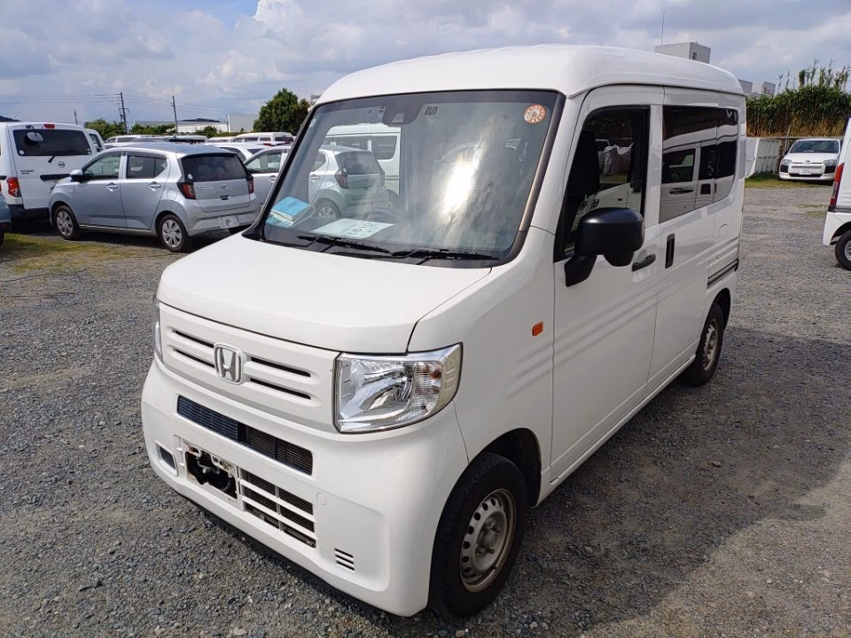 HONDA N-VAN