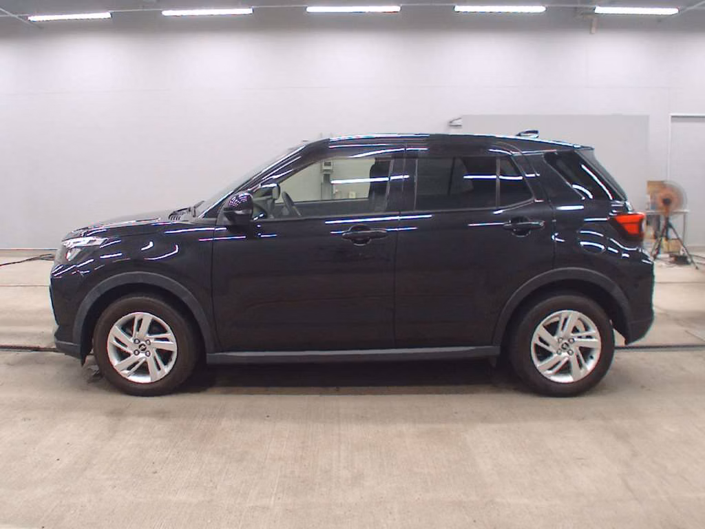 DAIHATSU ROCKY