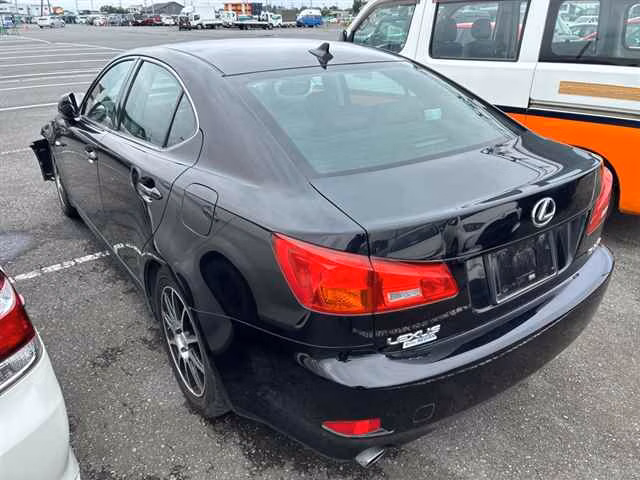 LEXUS IS250