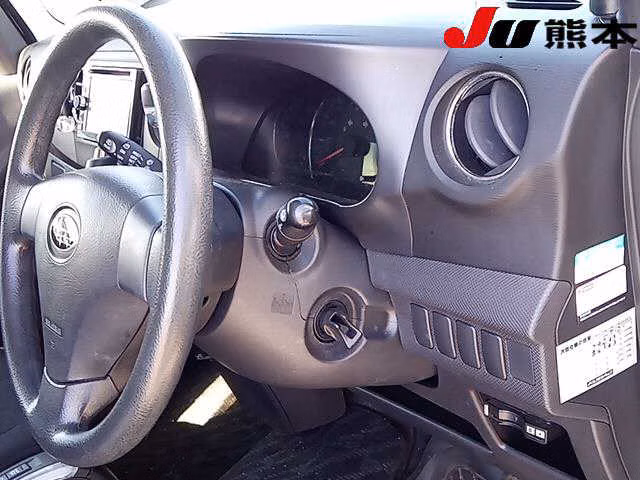 SUBARU LUCRA
