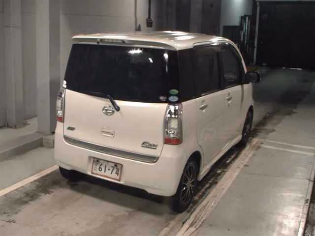 DAIHATSU TANTO EXE