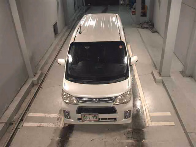 DAIHATSU TANTO EXE
