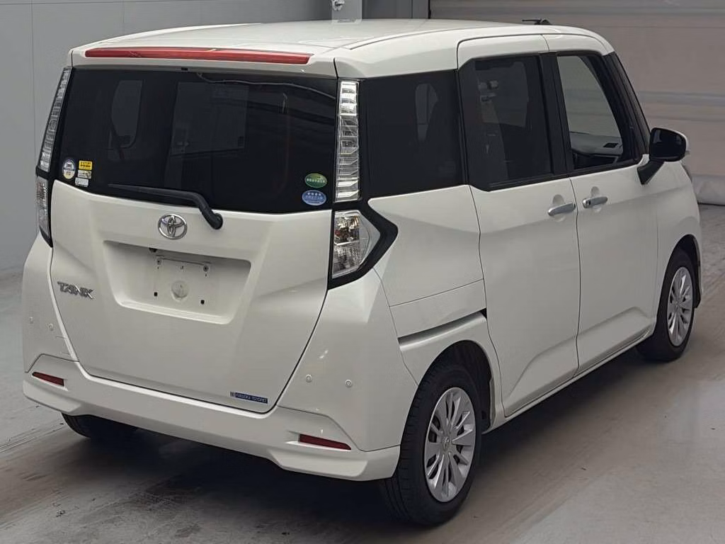 TOYOTA TANK