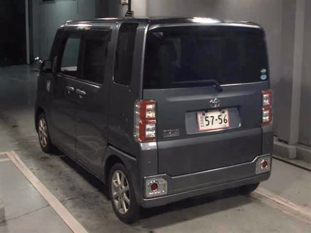 TOYOTA PIXIS MEGA