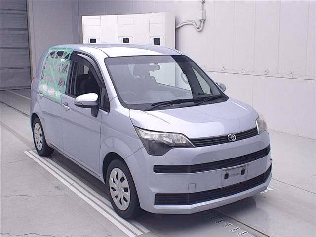 TOYOTA SPADE