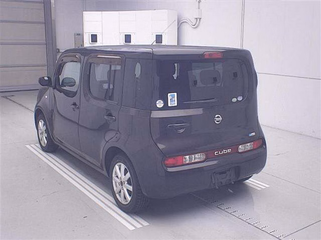 NISSAN CUBE
