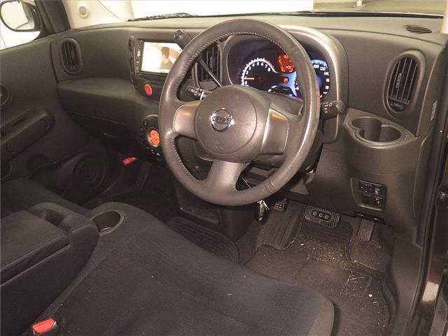 NISSAN CUBE