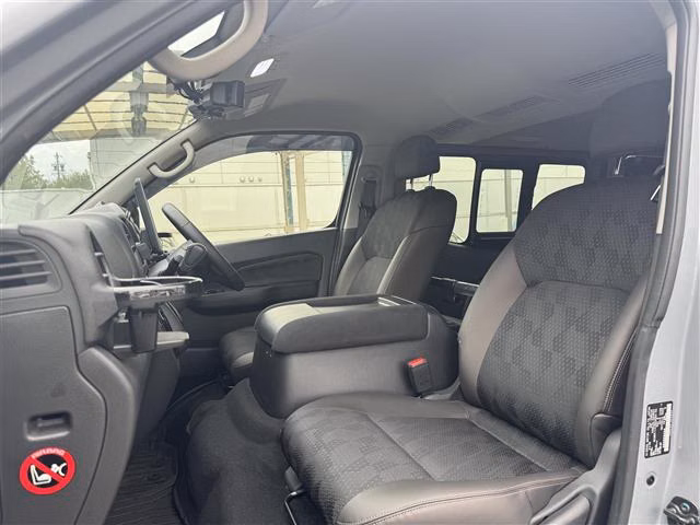 NISSAN CARAVAN