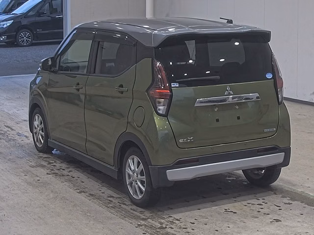 MITSUBISHI EK X