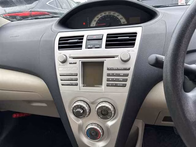 TOYOTA BELTA