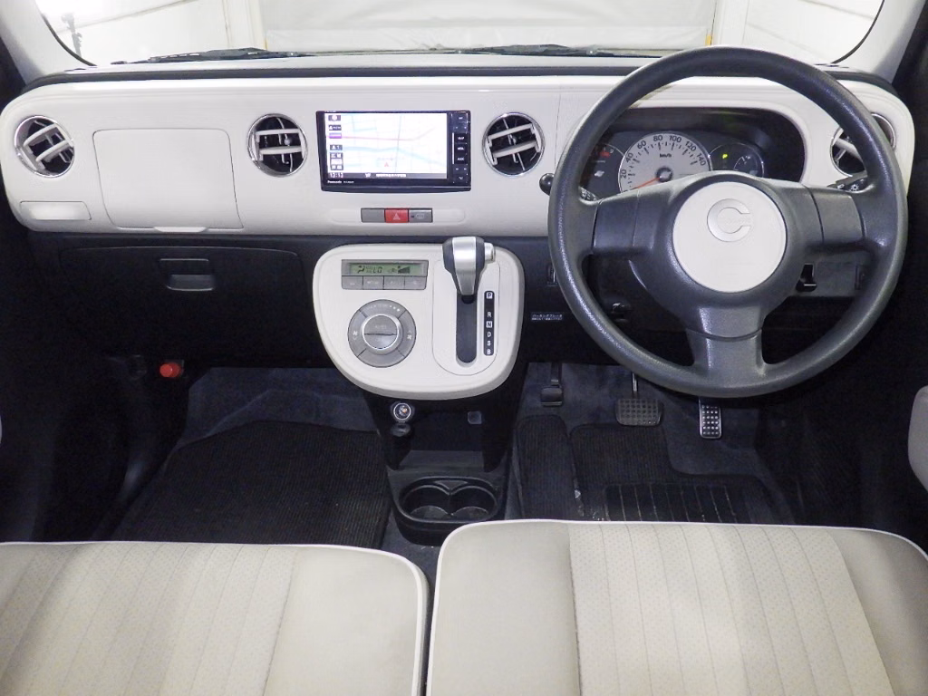 DAIHATSU MIRA COCOA