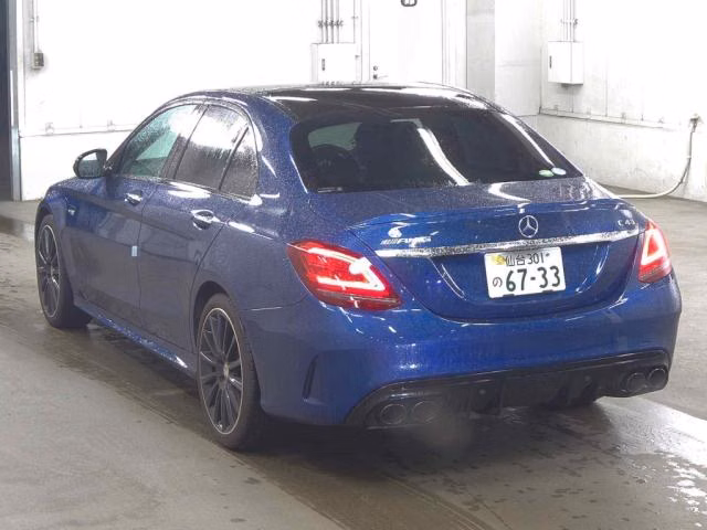 MERCEDES-BENZ C-CLASS